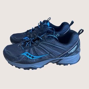 Saucony S15213-1 Excursion TR8 Black Lace-Up Trail Running Shoes Women's 9 Wide